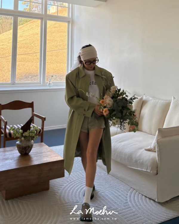 滾蕾絲緞面小短褲